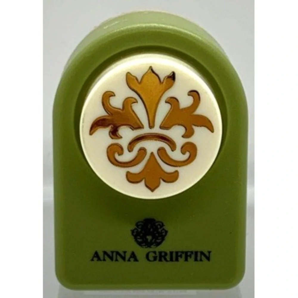 Anna Griffin Fleur De Lis Paper Punch Ornate Crest Craft Tool Green Gold 2.5
